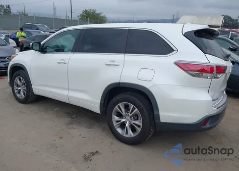 2015 Toyota Highlander Le Plus V6 from USA, damaged, VIN 5TDZKRFH1FS072656